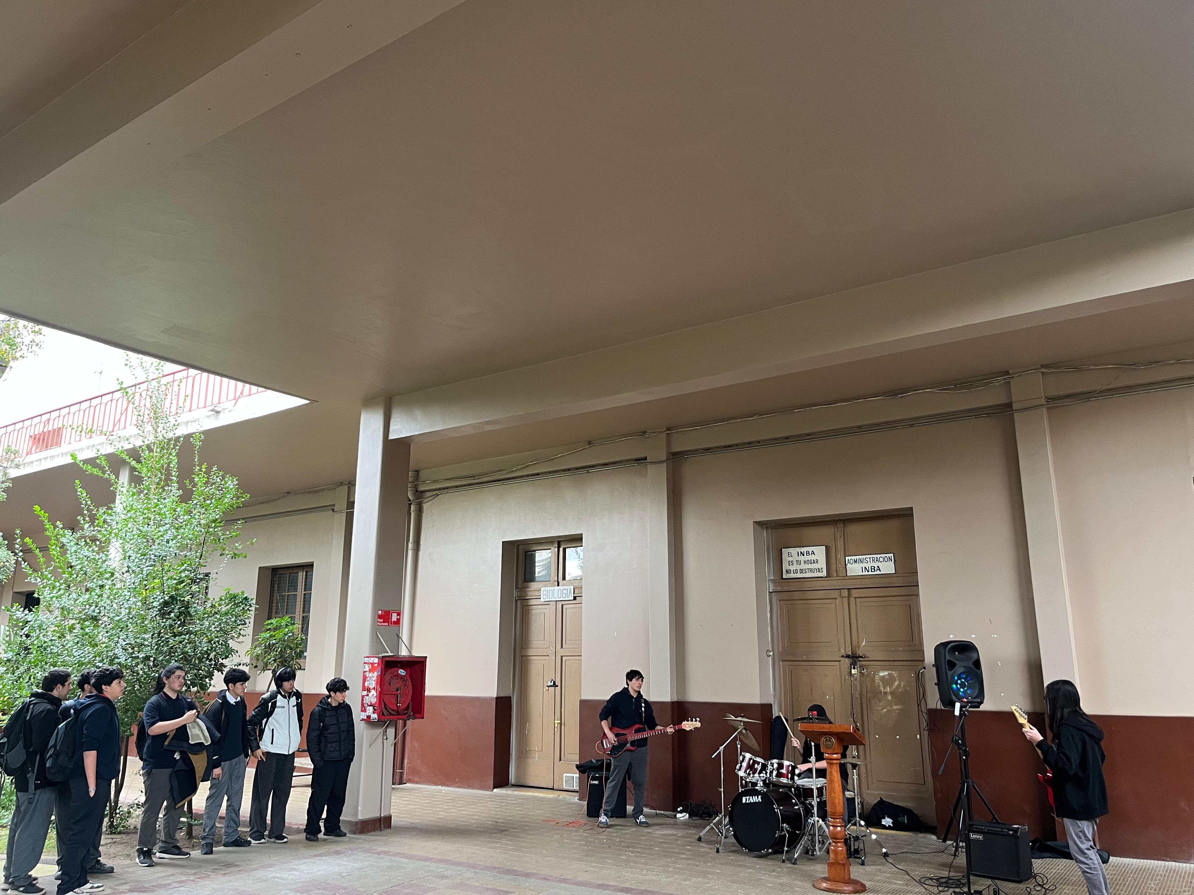 ✨ ¡El recreo se llenó de música!